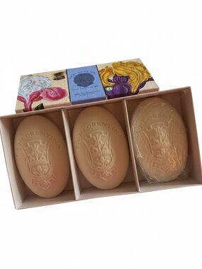 La Fiorentina Beige Soap Trio with Decorative Floral Box